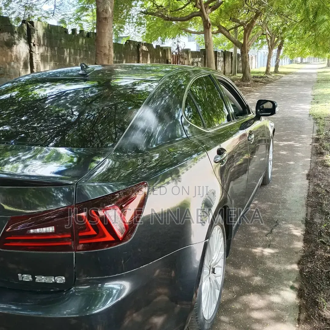 Lexus IS 2010 Black