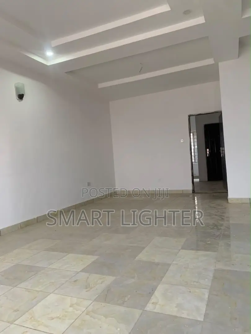 2bdrm Block of Flats in Jahi for rent