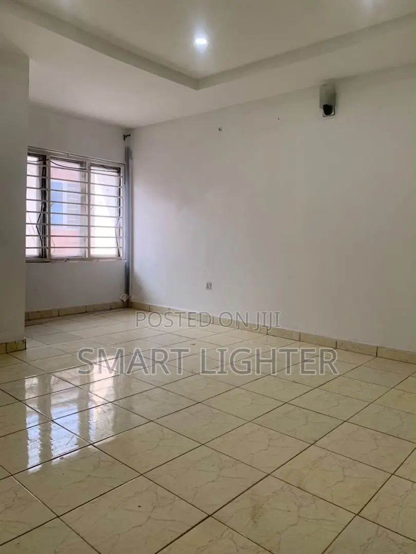 2bdrm Block of Flats in Jahi for rent