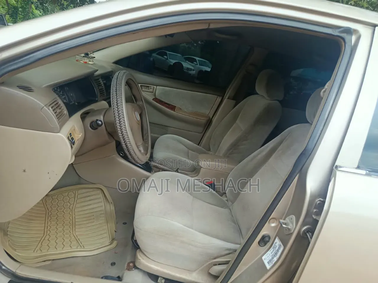 Toyota Corolla 2004 Gold