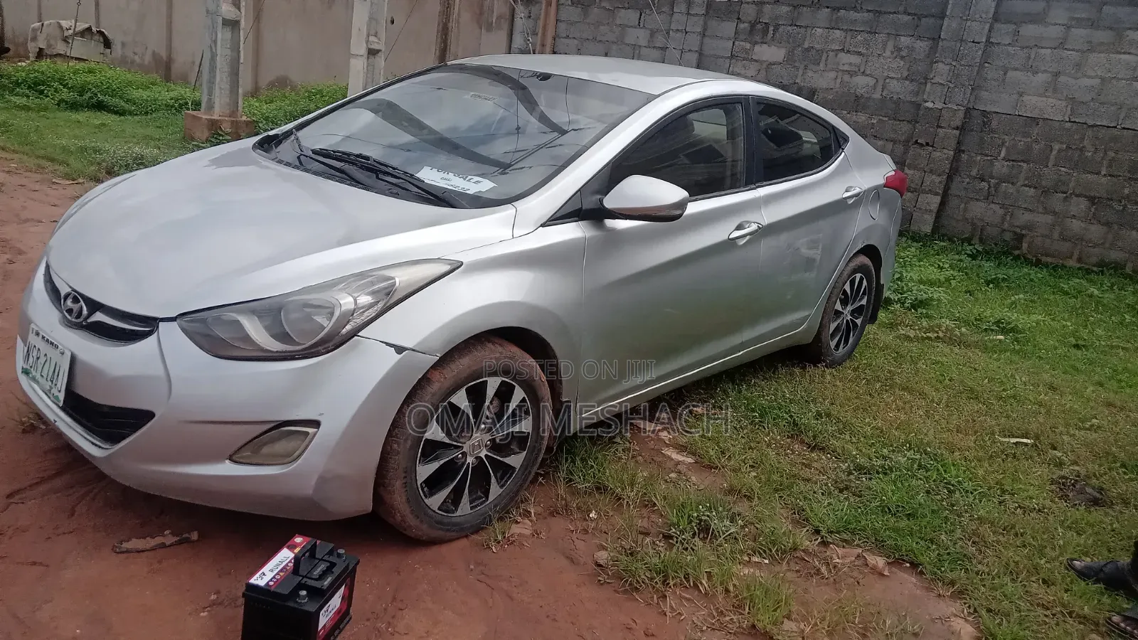 Hyundai Elantra 2012 Silver