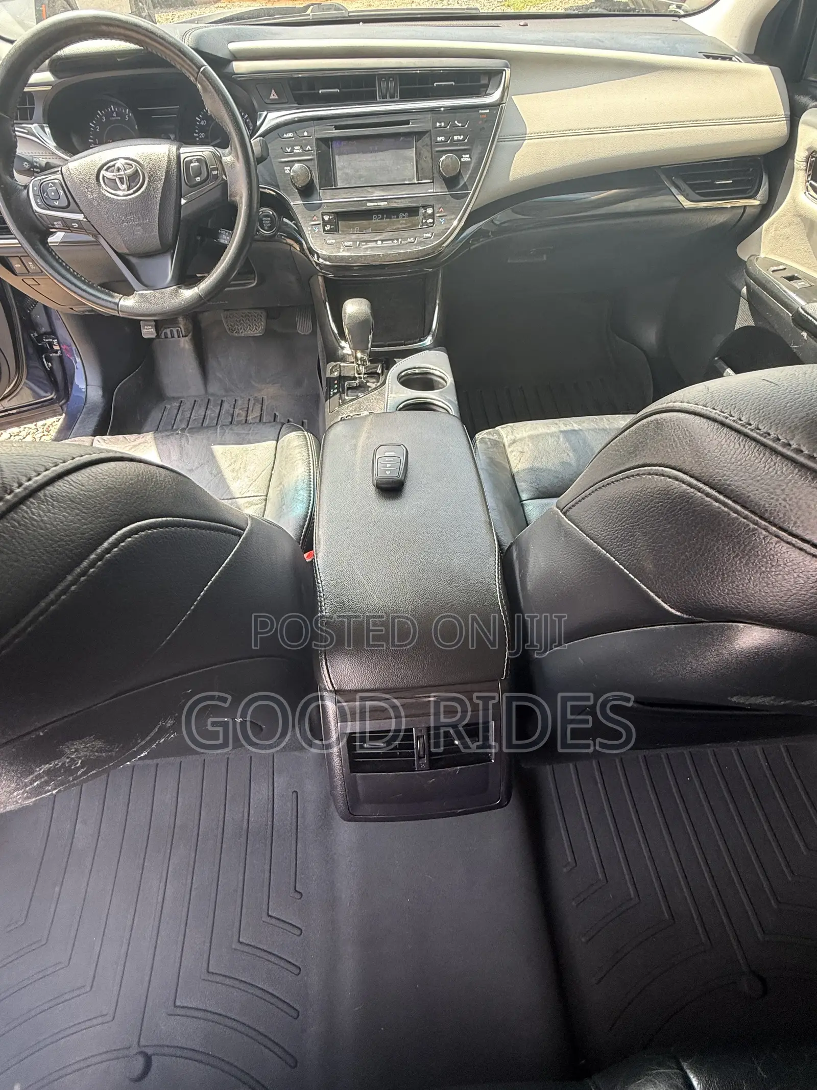 Toyota Avalon XLE 4dr Sedan (3.5L 6cyl 6A) 2015 Blue