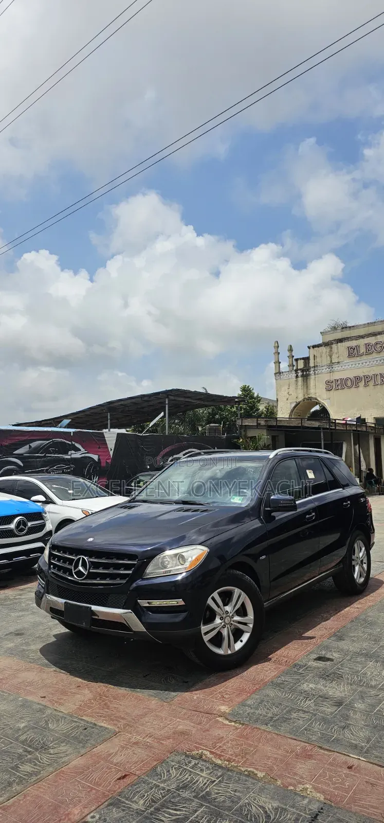 Mercedes-Benz M Class 2012 Blue