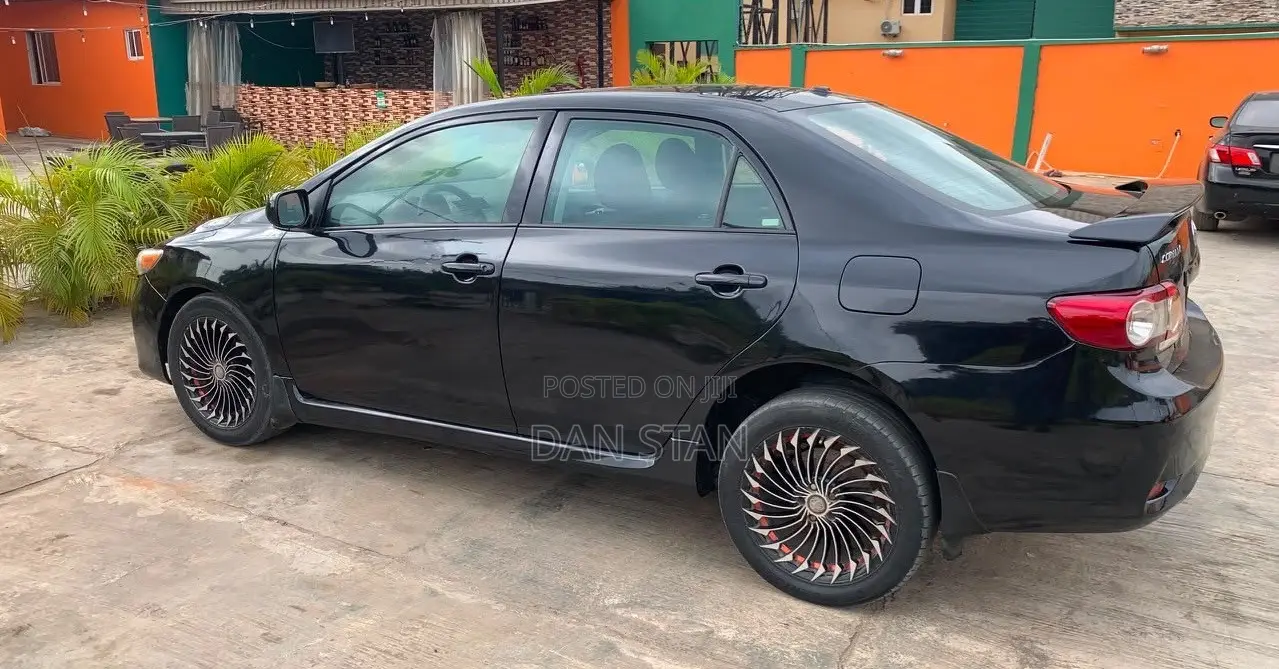 Toyota Corolla 2009 Black