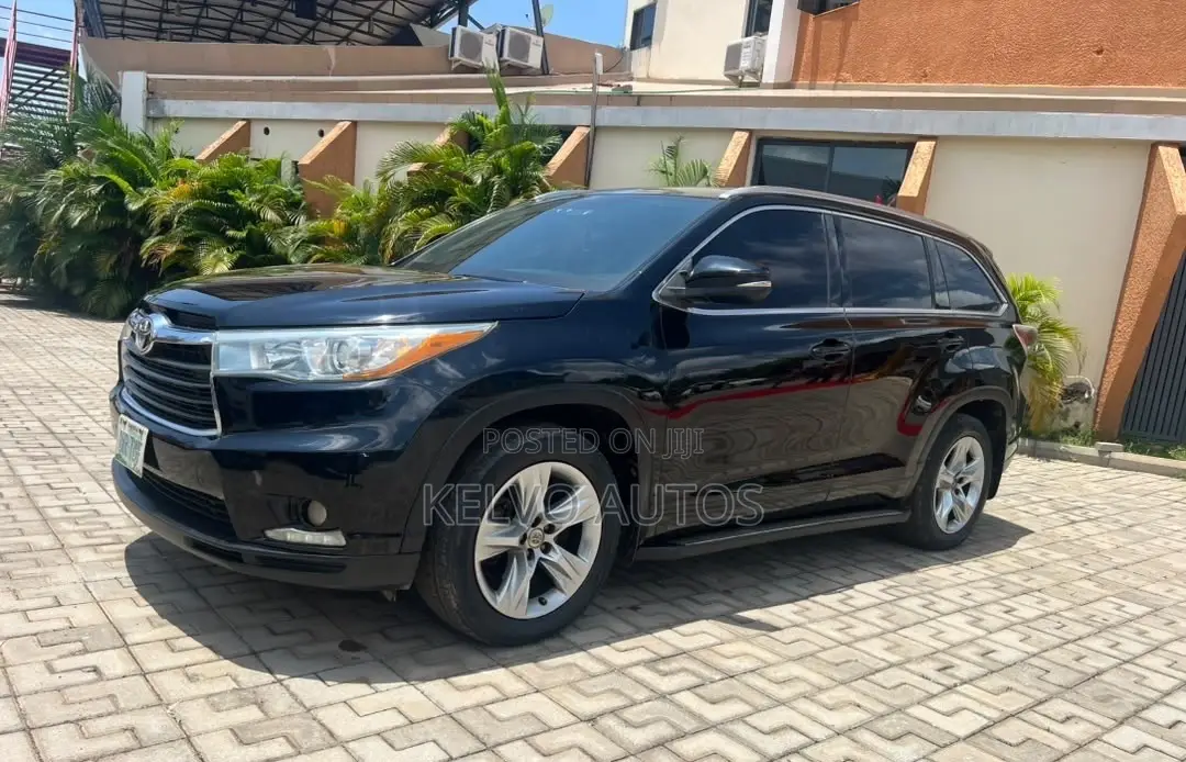 Toyota Highlander 2016 Black