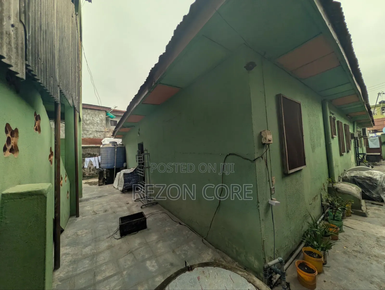 2bdrm House in Ojuelegba for sale