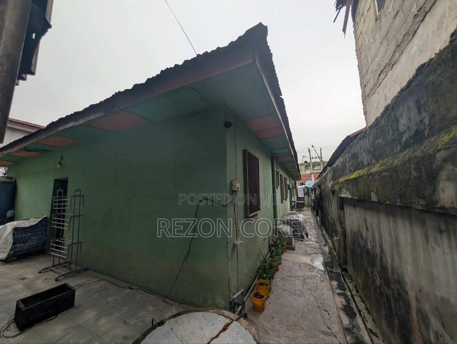 2bdrm House in Ojuelegba for sale