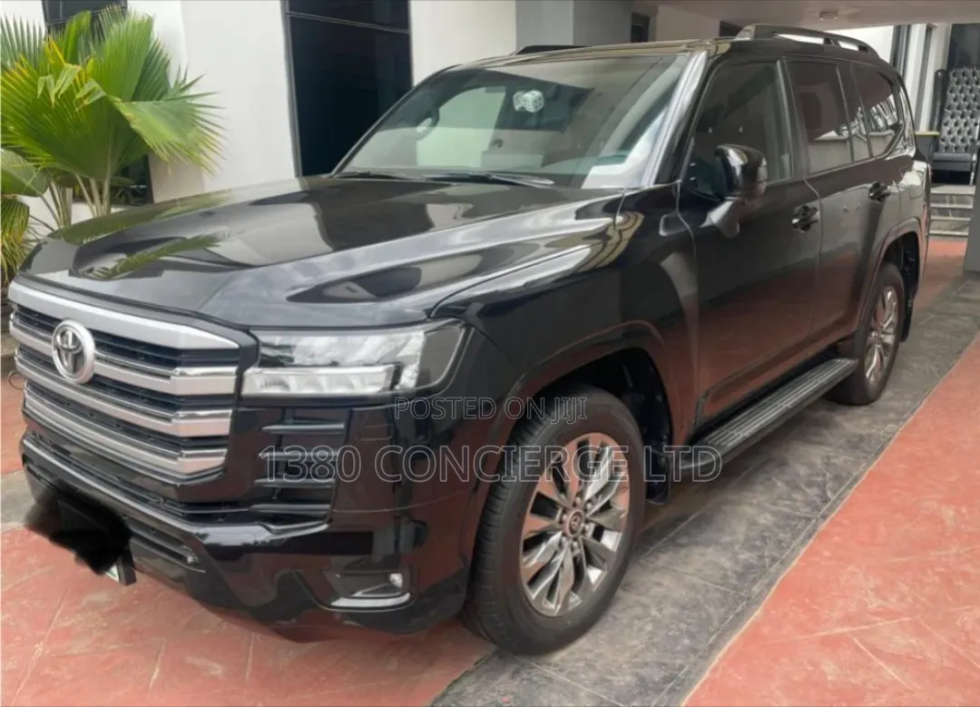 Toyota Land Cruiser 2022 Black