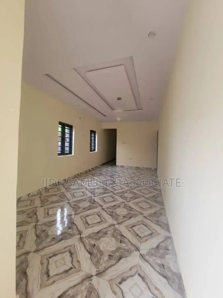 Furnished 1bdrm Block of Flats in Ayobo for rent
