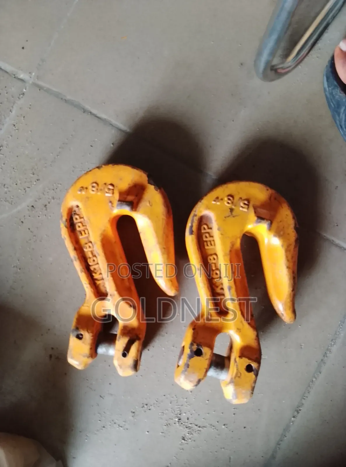 5/8" Grade 80 Clevis Grab Hooks With Supporting Wing