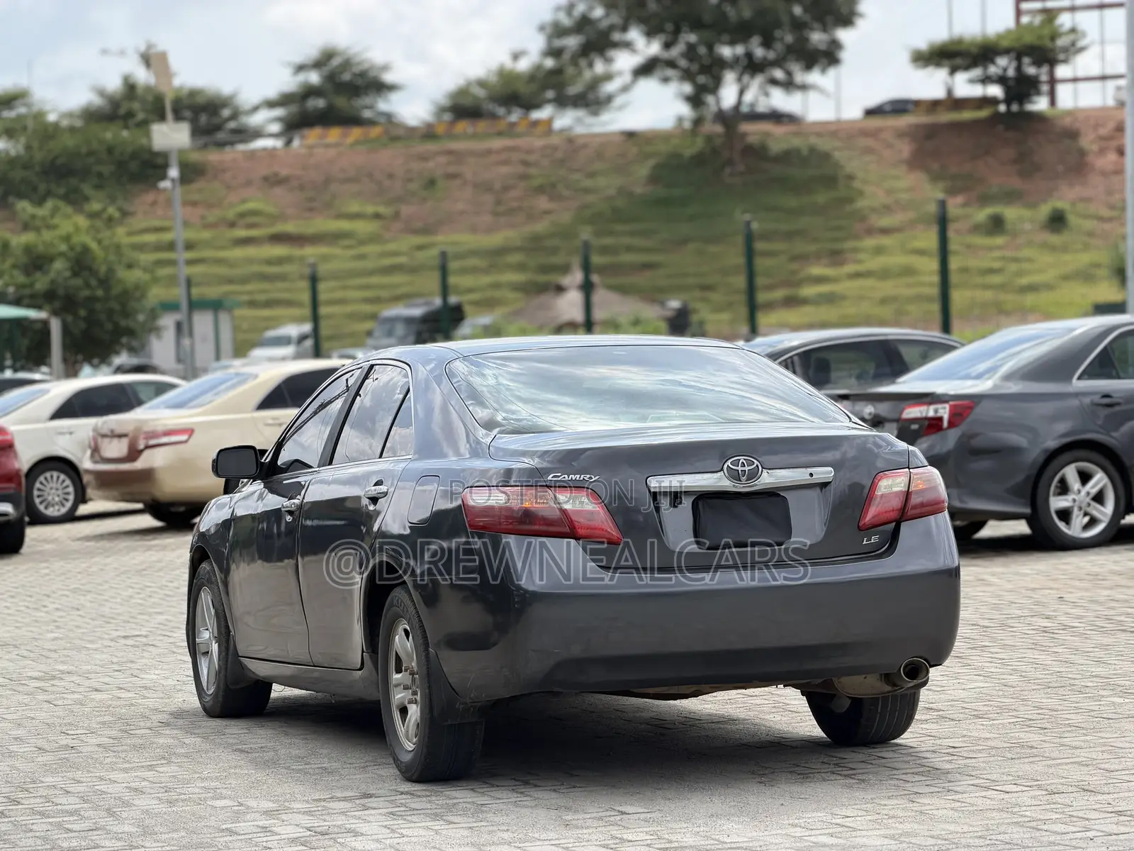 Toyota Camry LE 4dr Sedan (2.4L 4cyl 5A) 2008 Gray