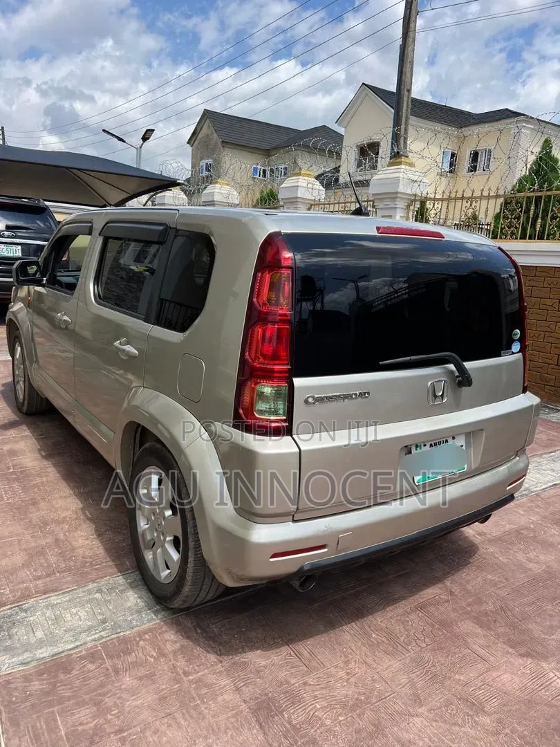 Honda Crossroad 2010 Gold