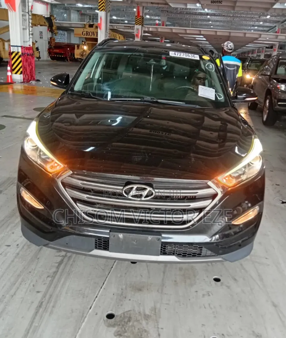 Hyundai Tucson Limited AWD 2016 Black