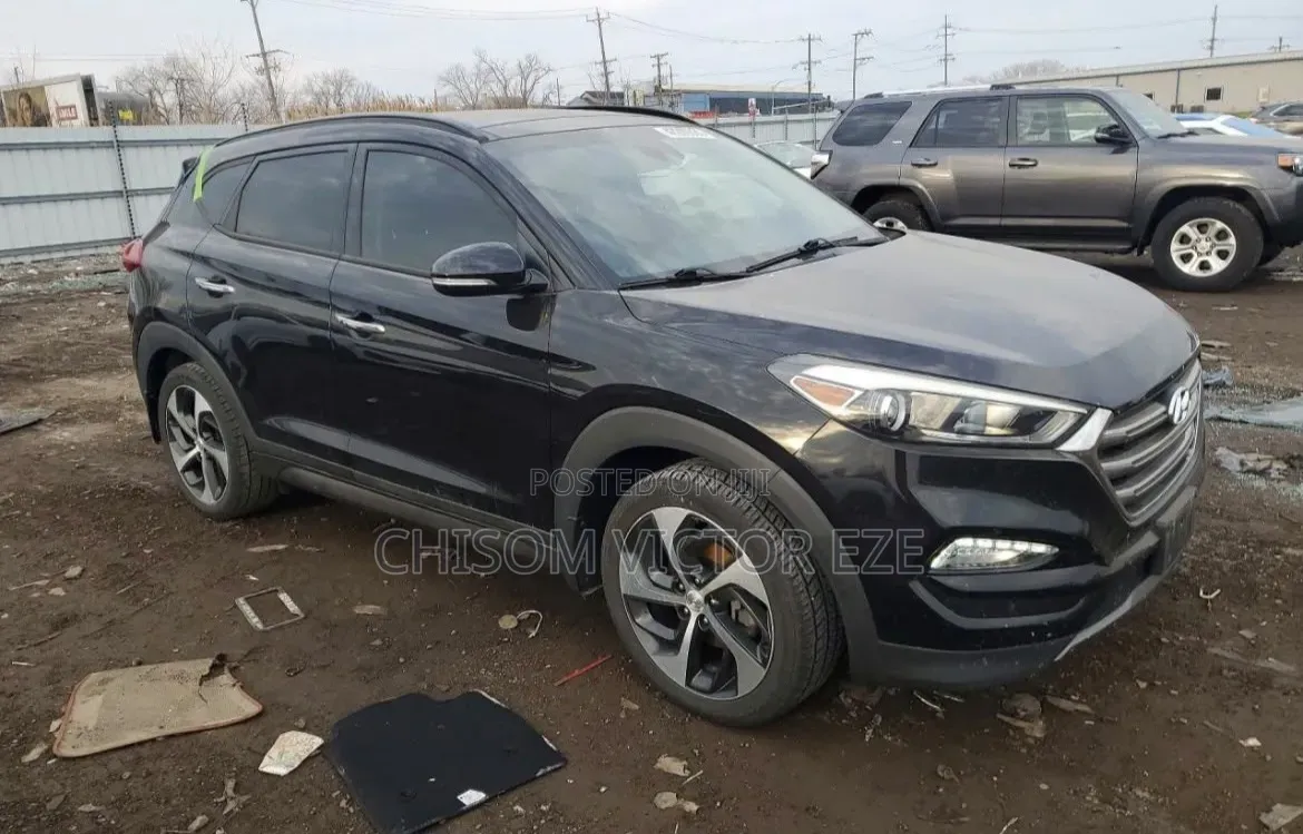 Hyundai Tucson Limited AWD 2016 Black