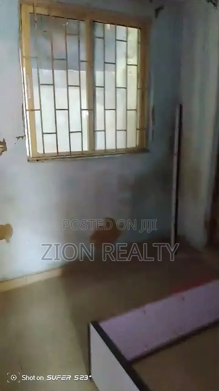 1bdrm Bedsitter in New Road, Ibeju for rent