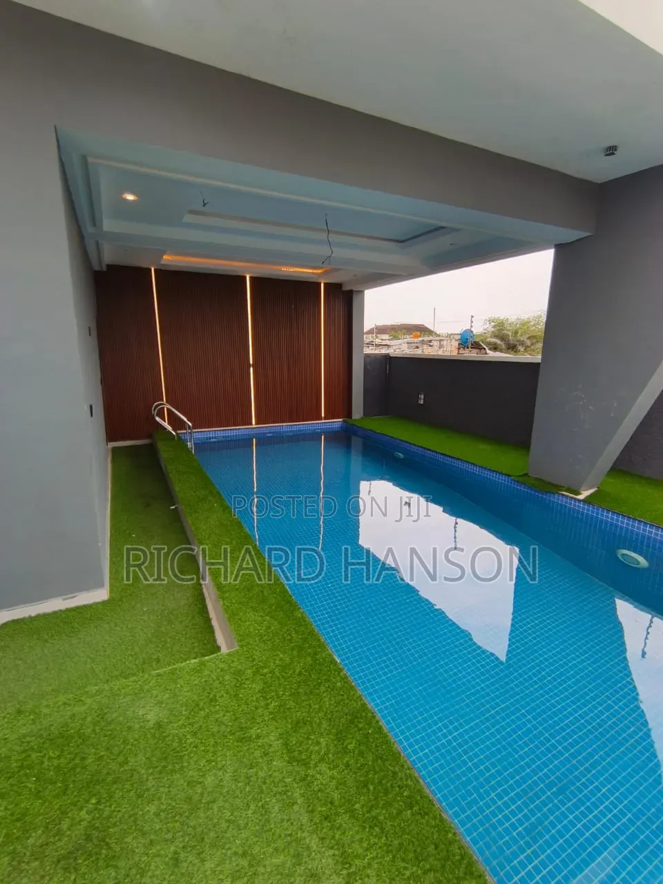 2bdrm Apartment in Secured, Abraham Adesanya Estate for rent
