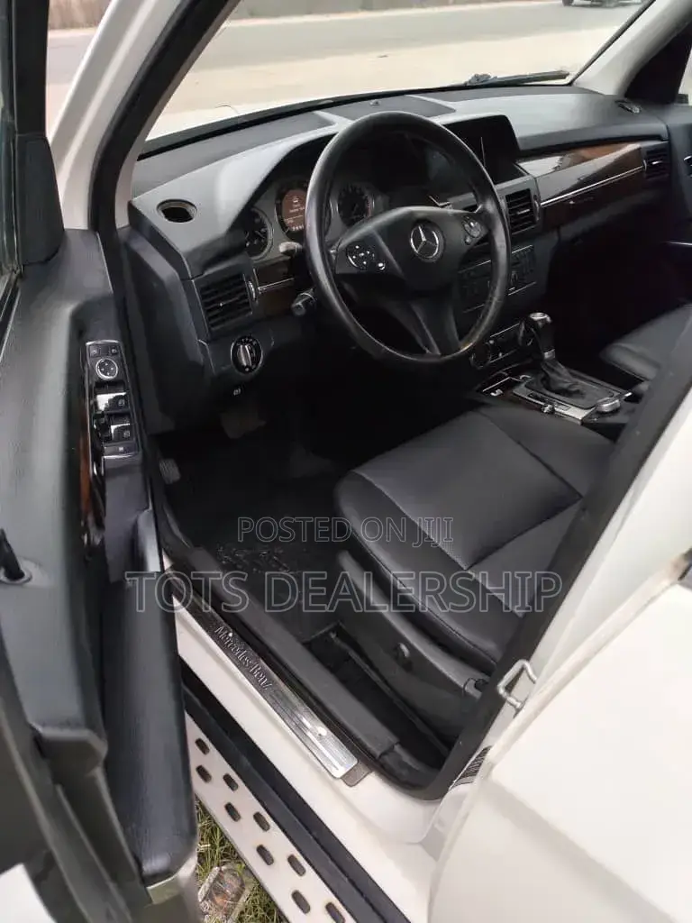 Mercedes-Benz GLK-Class 2011 White