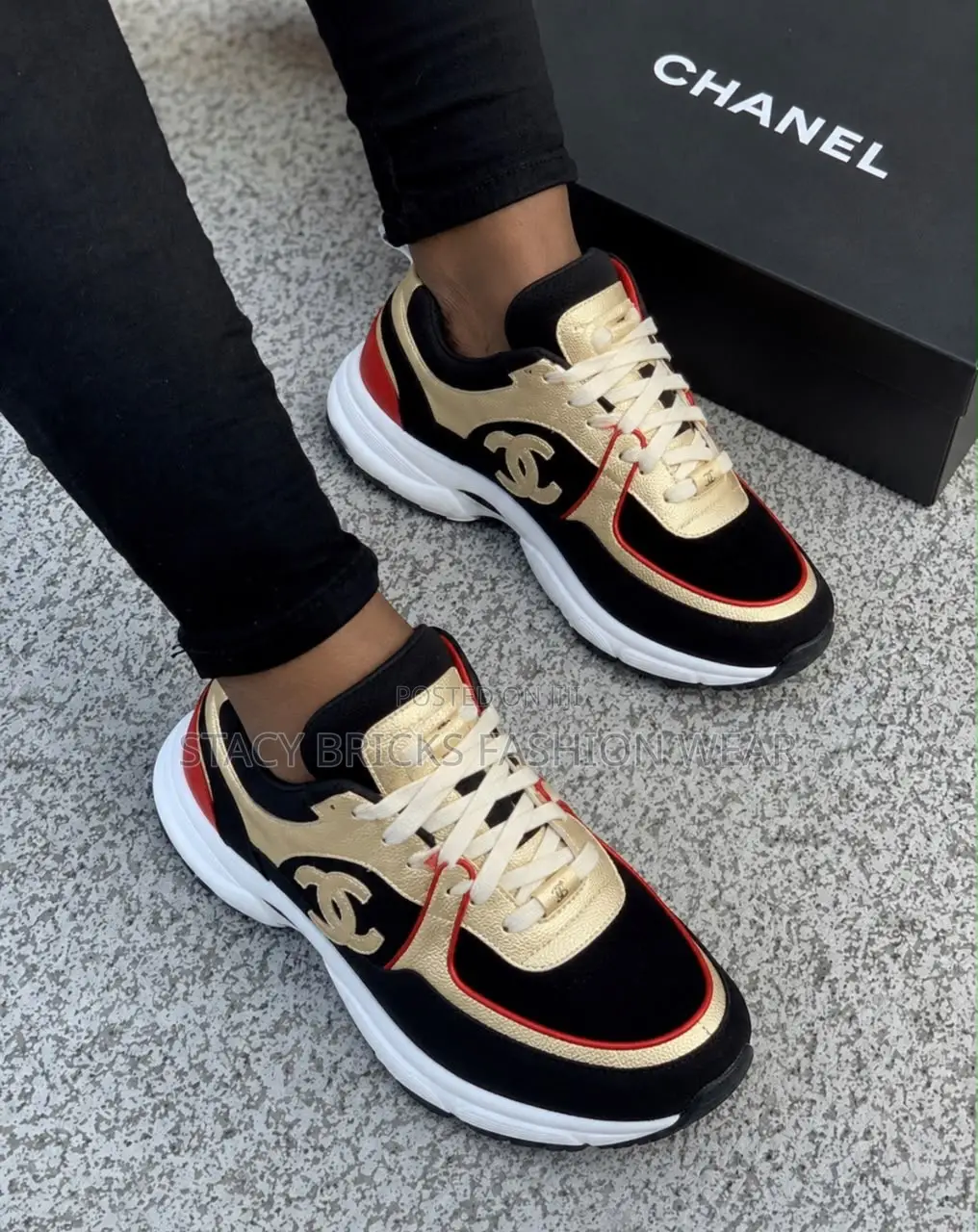 Luxury Chanel Sneaks Comes With Full Package