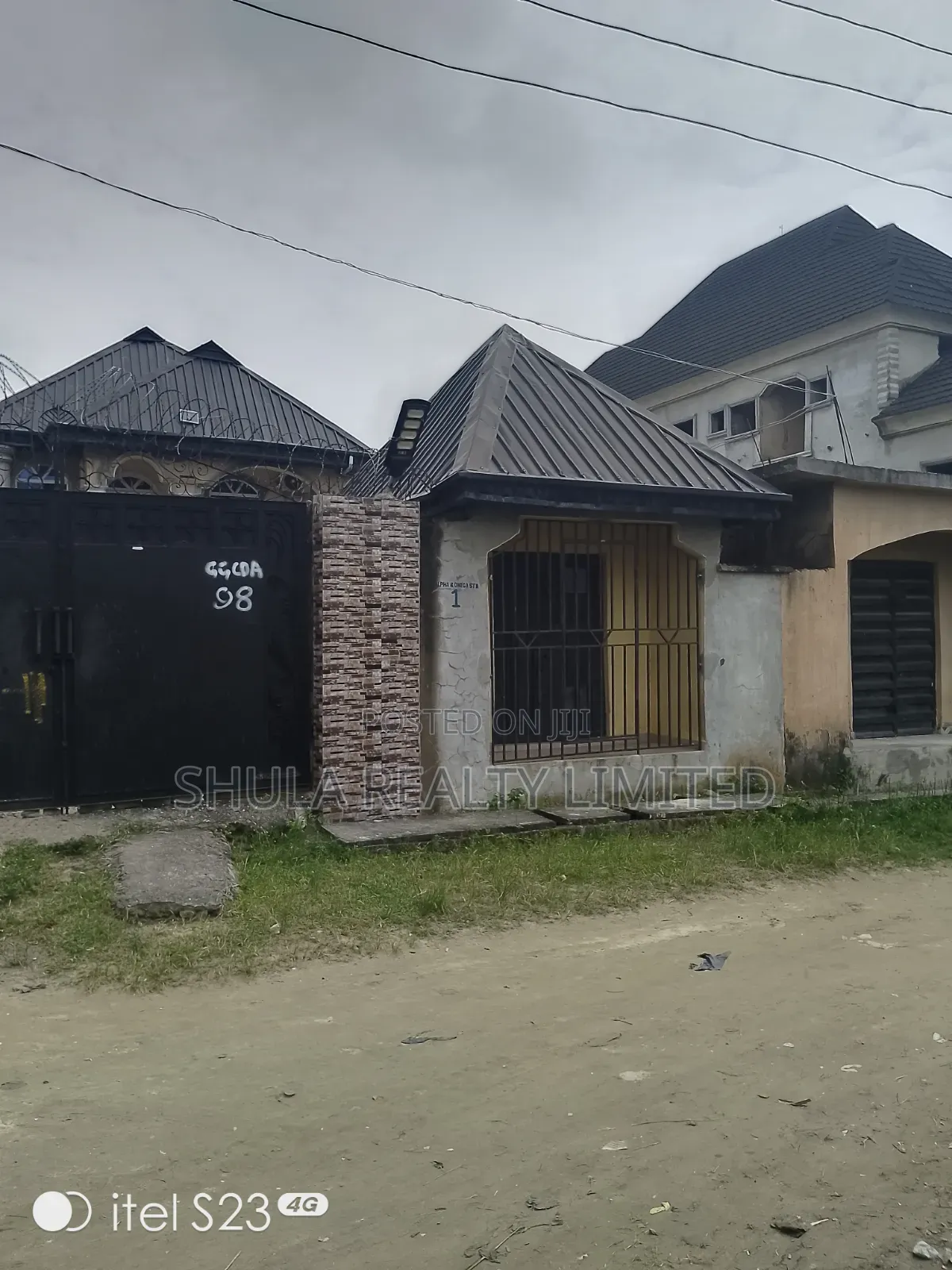 Furnished 5bdrm House in Ojo for sale