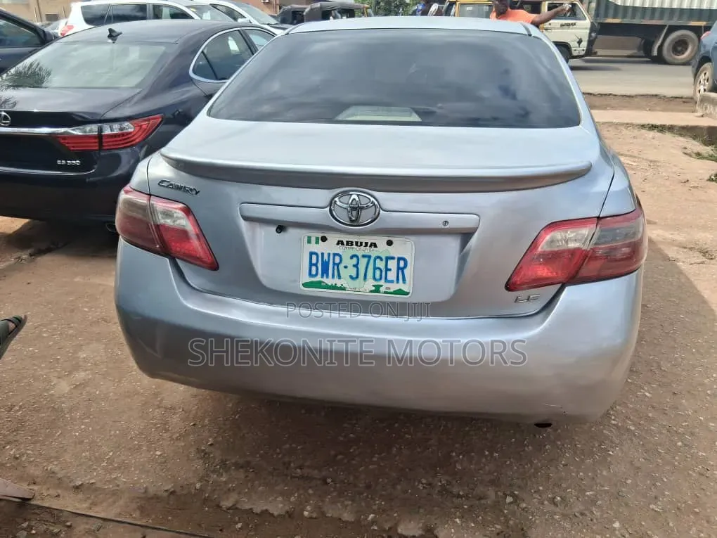 Toyota Camry 2008 Silver