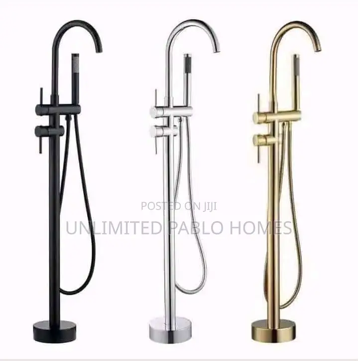 Gold Freestanding Bathtub Faucet