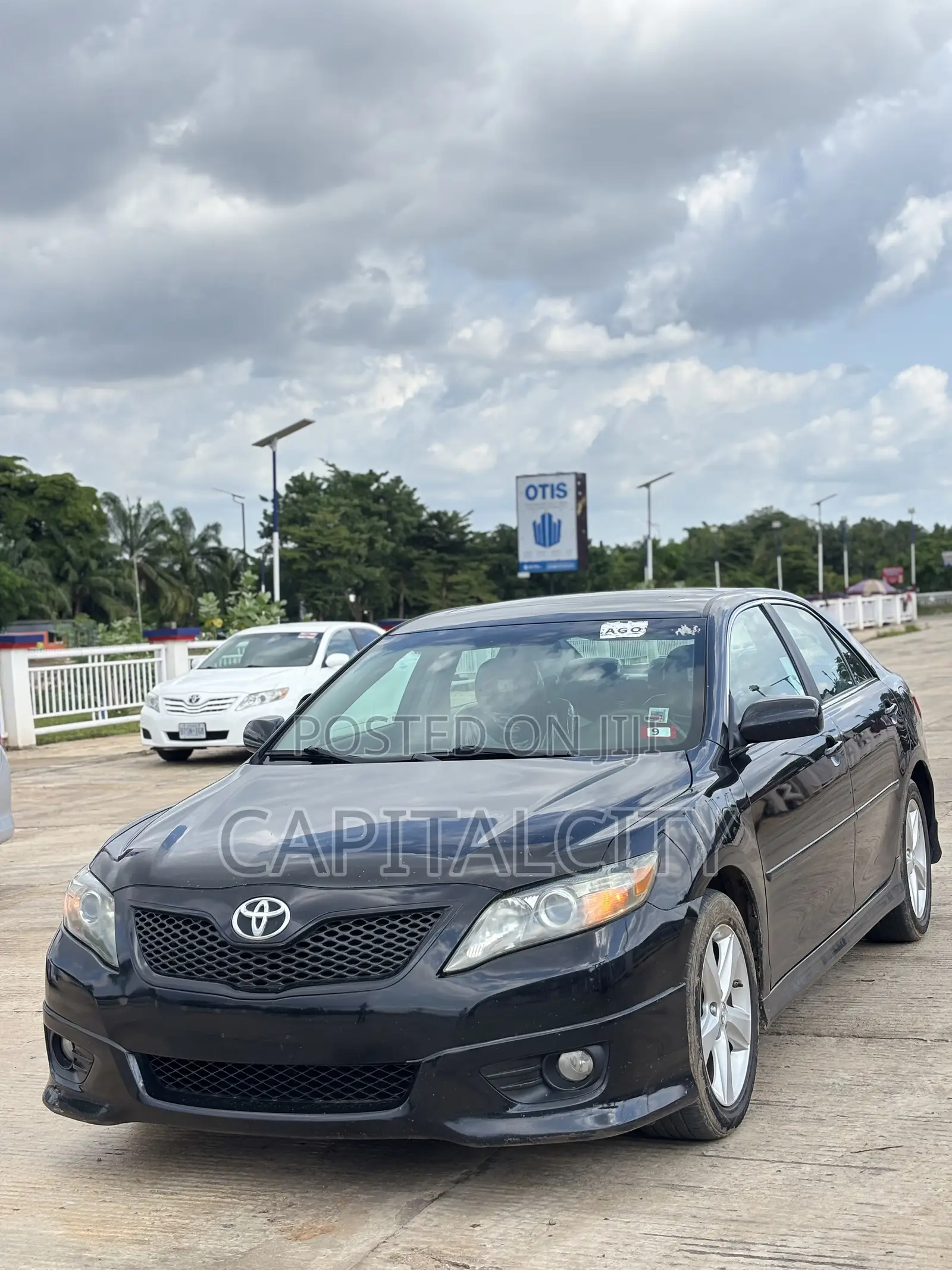 Toyota Camry SE 4dr Sedan (2.4L 4cyl 5A) 2009 Black