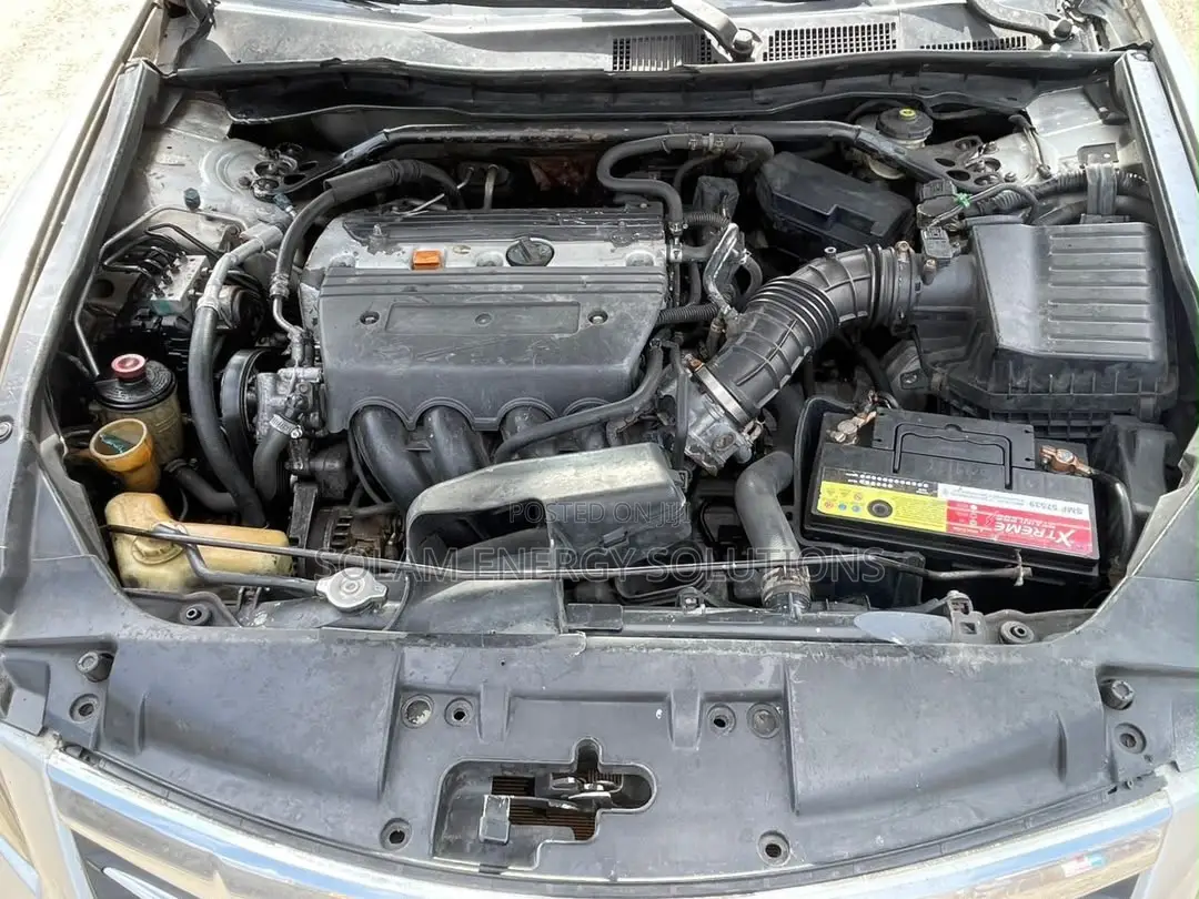 Honda Accord 2009 Silver