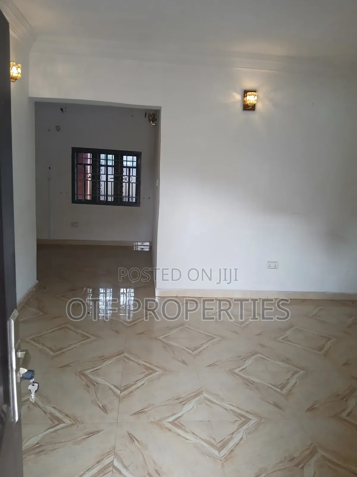 2bdrm Block of Flats in Fo1, Kubwa for rent