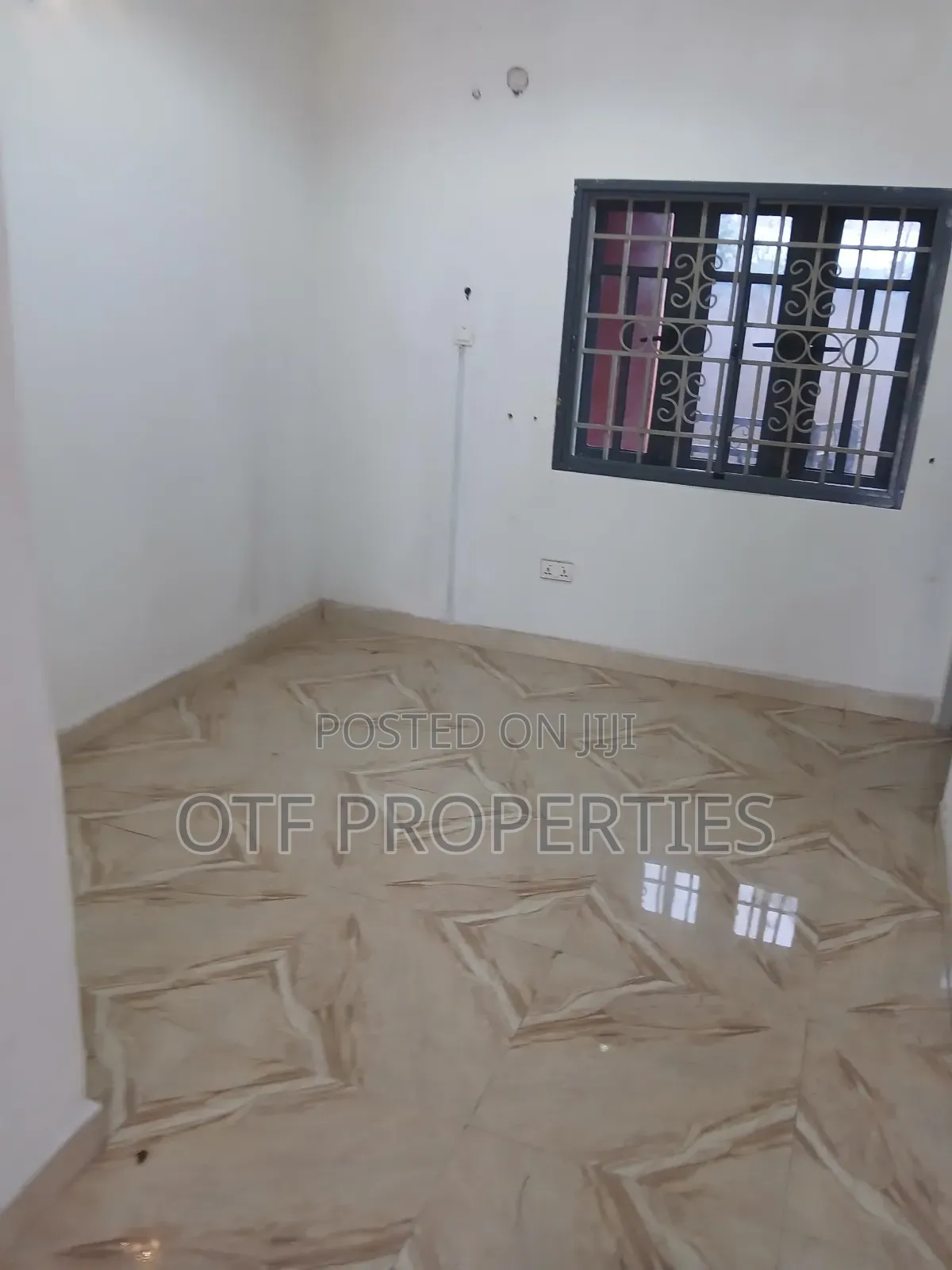 2bdrm Block of Flats in Fo1, Kubwa for rent