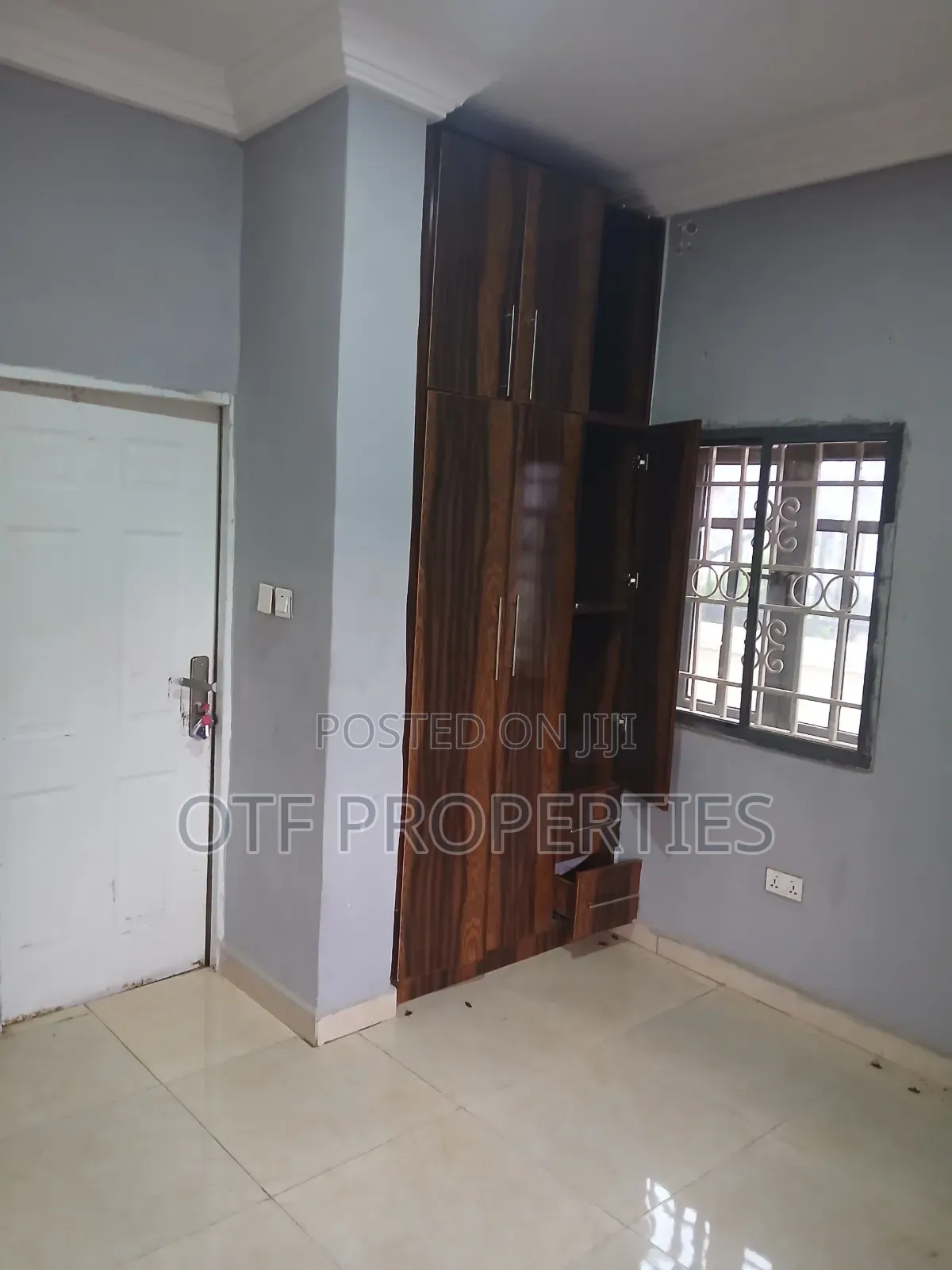 2bdrm Block of Flats in Fo1, Kubwa for rent