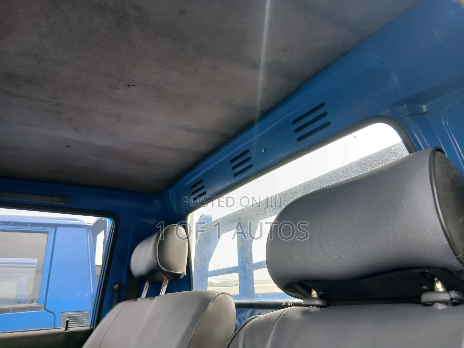 Mitsubishi Delica 2013 Blue