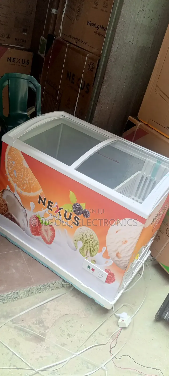 Original Nexus Showcase Freezer 226 L