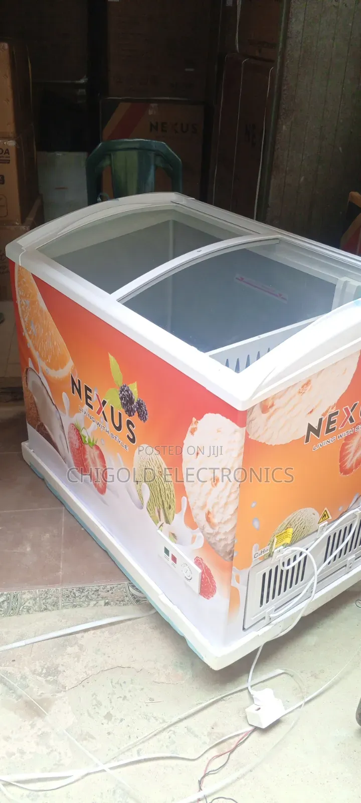 Original Nexus Showcase Freezer 226 L