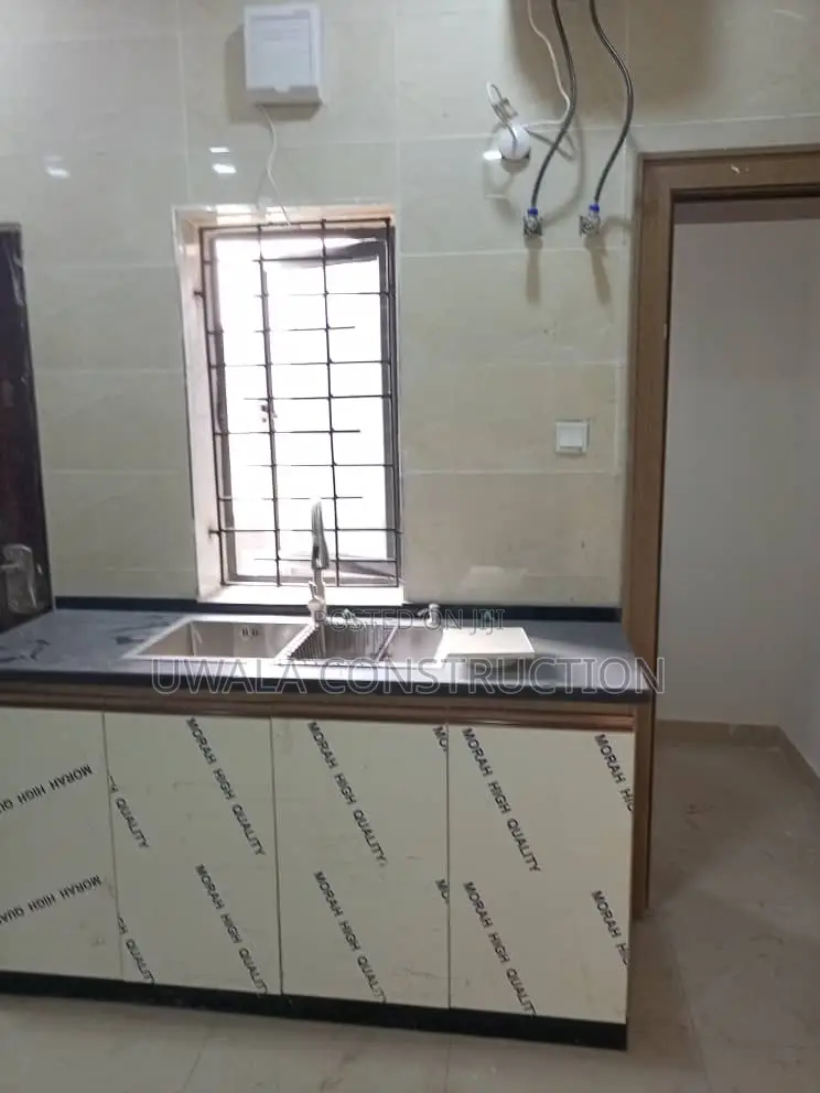 Furnished 3bdrm Apartment in Mabushi for rent