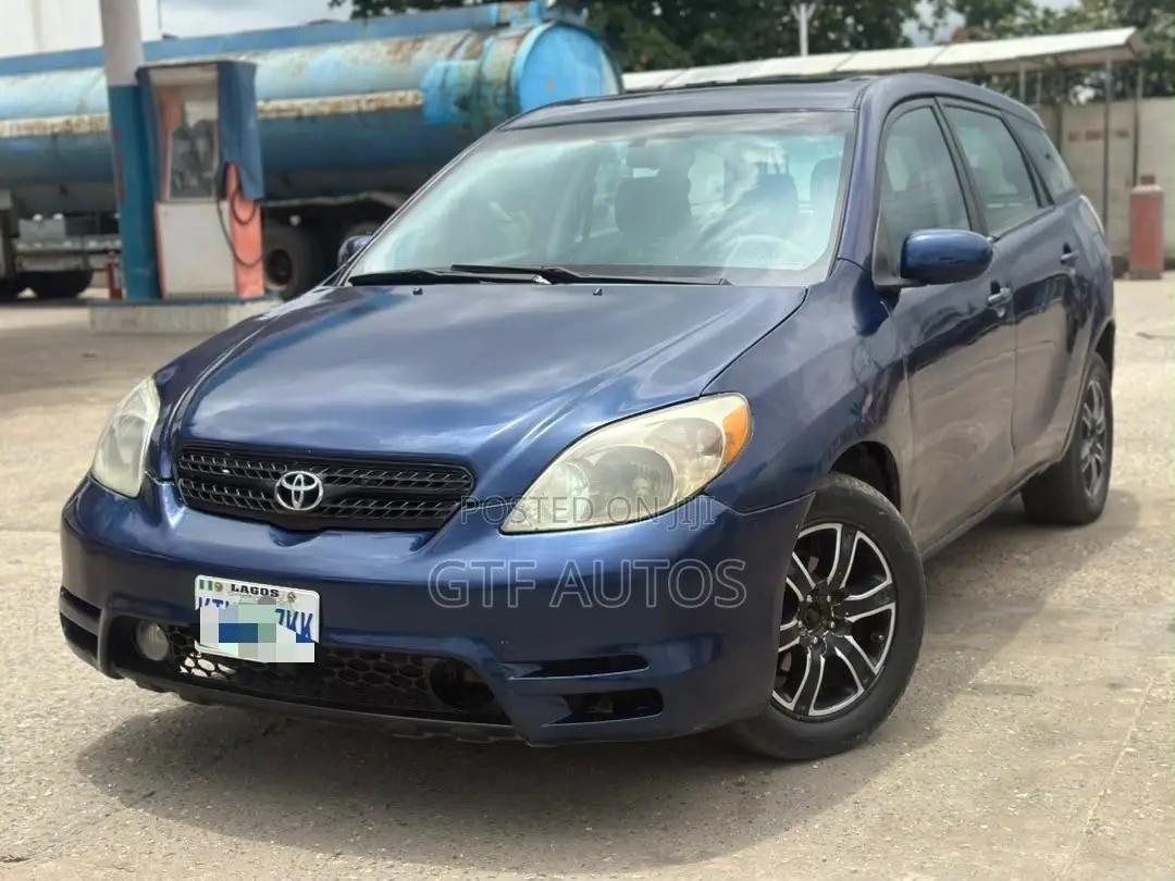 Toyota Matrix XR Hatchback FWD (1.8L 4cyl 4A) 2008 Blue