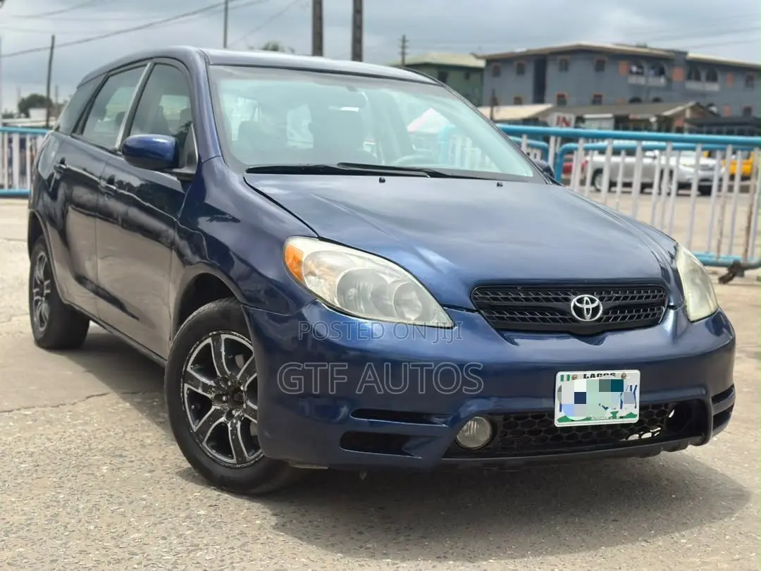 Toyota Matrix XR Hatchback FWD (1.8L 4cyl 4A) 2008 Blue