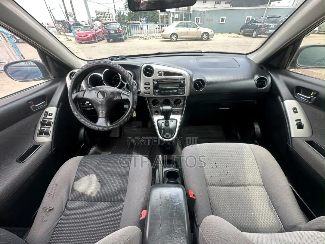 Toyota Matrix XR Hatchback FWD (1.8L 4cyl 4A) 2008 Blue