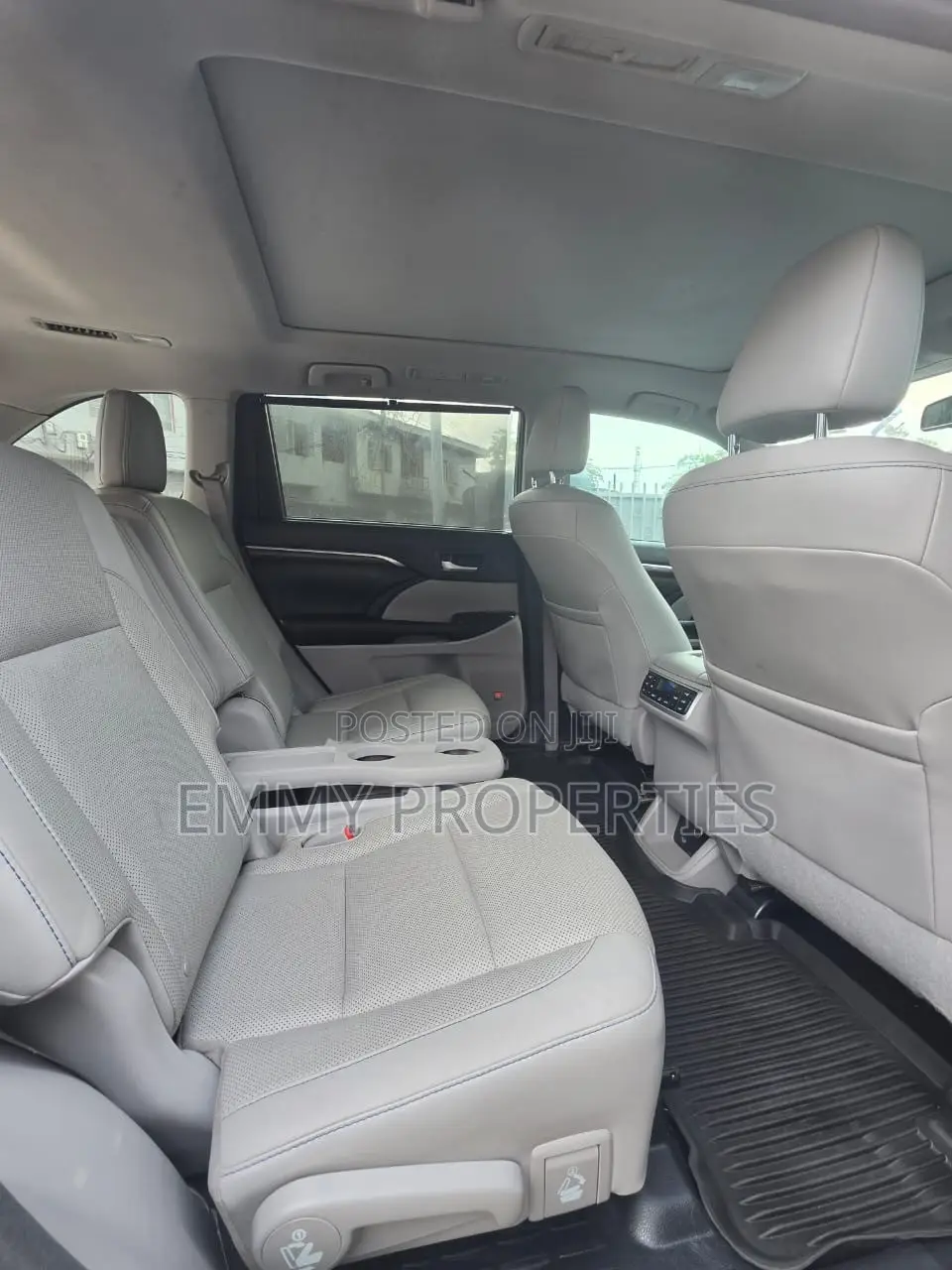 Toyota Highlander Limited Platinum 4x4 V6 (3.5L 6cyl 8A) 2017 Gray