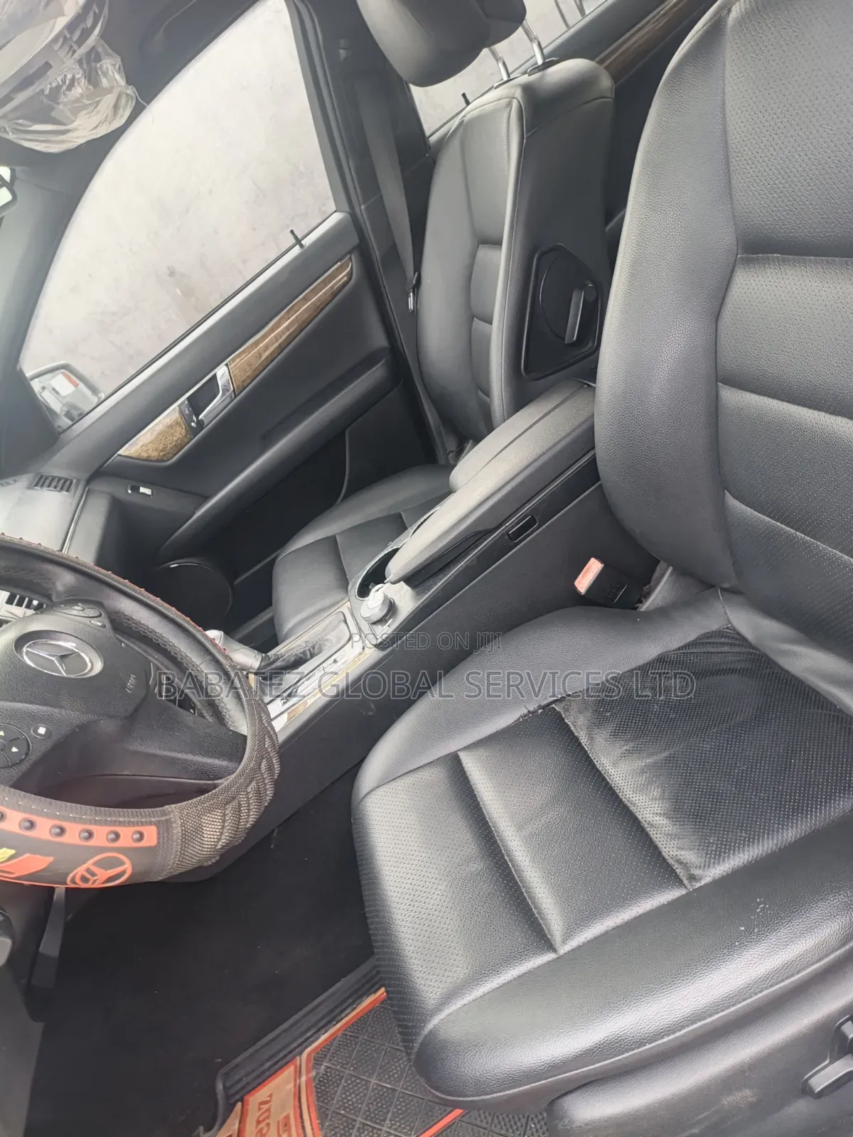 Mercedes-Benz C300 2010 Gray