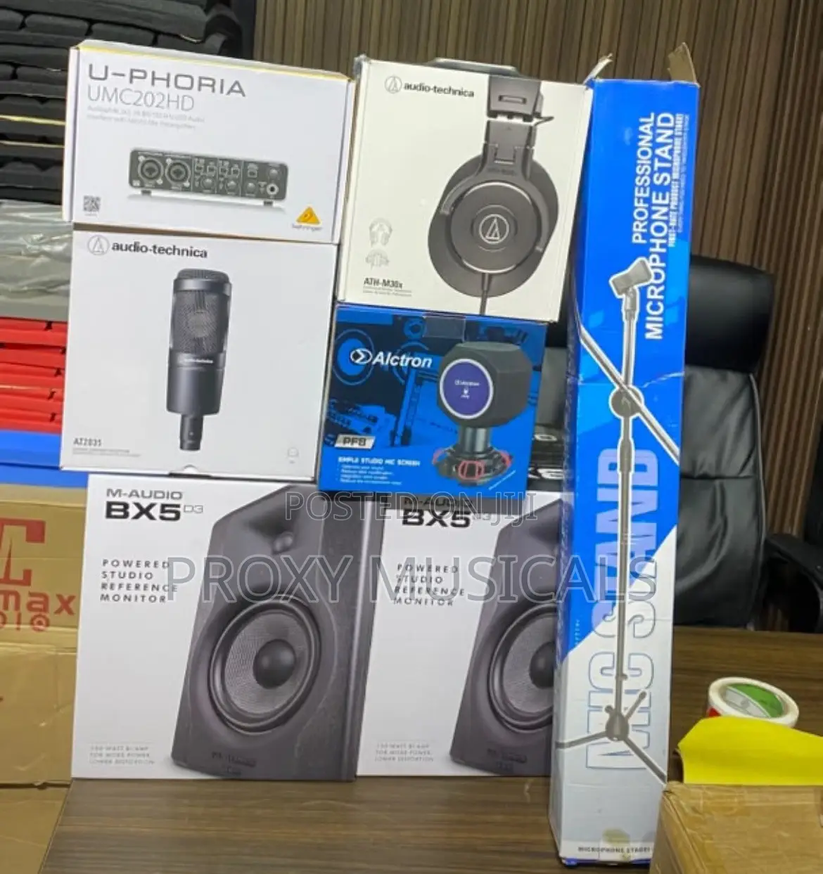 BX5D3 Monitor, AT2020 Mic, UMC202HD, ATH M50x, POP Filter Mic Stand