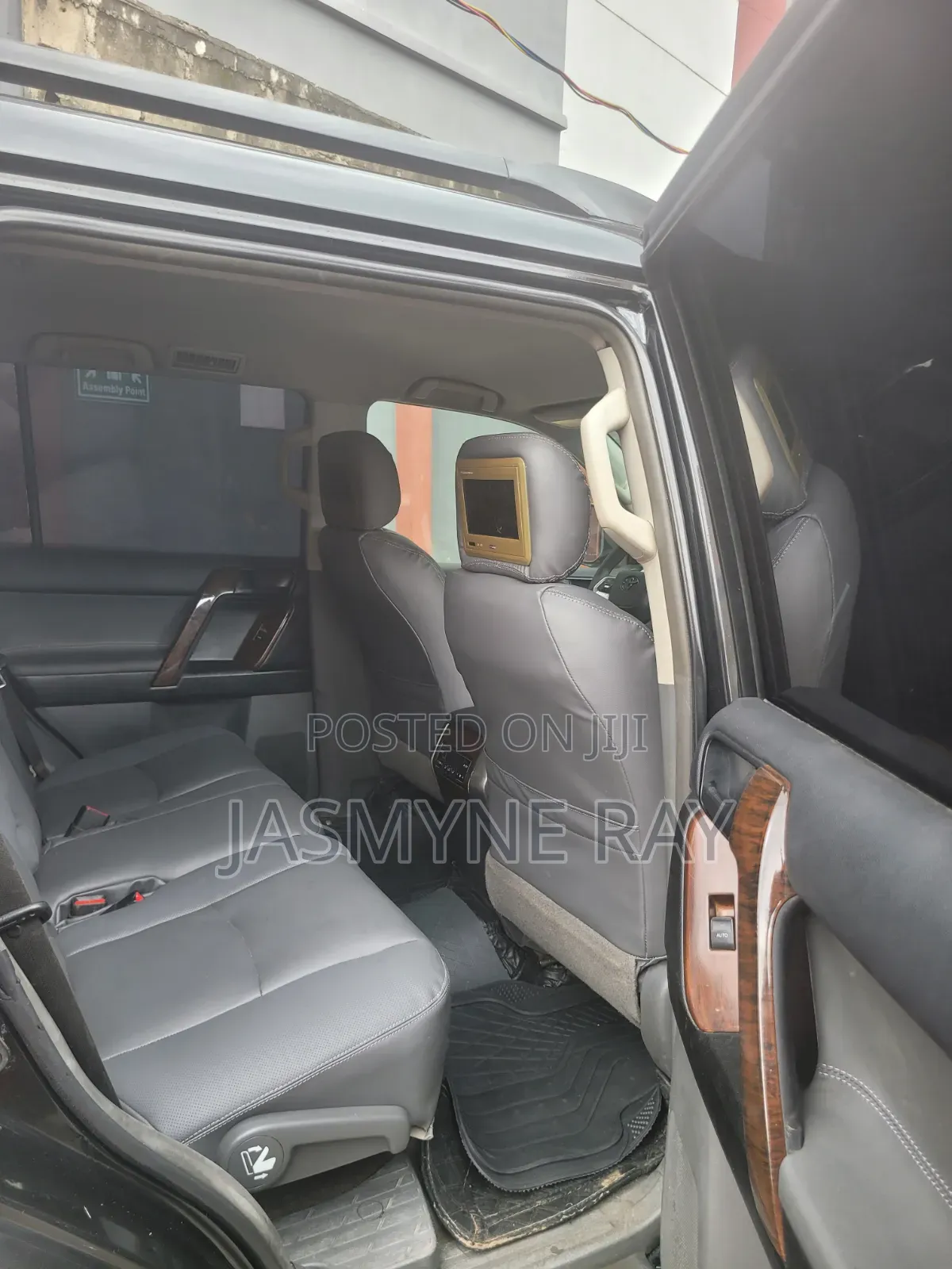 Executive Exclusive Car Rental Services