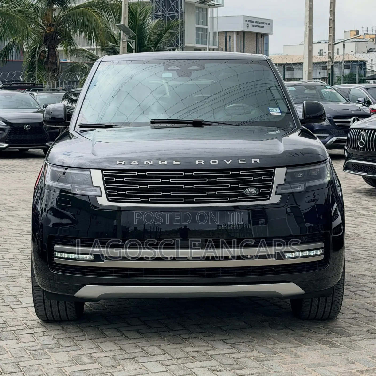 Land Rover Range Rover Vogue 2024 Black
