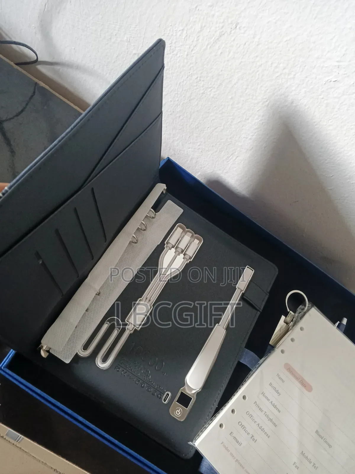 Executive Wireless Notepad With Inbuilt Power Bank Set (Wholesale Only