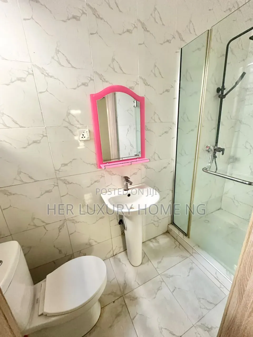 2bdrm Apartment in Ocean Harbour Estate, Lekki Expressway for rent