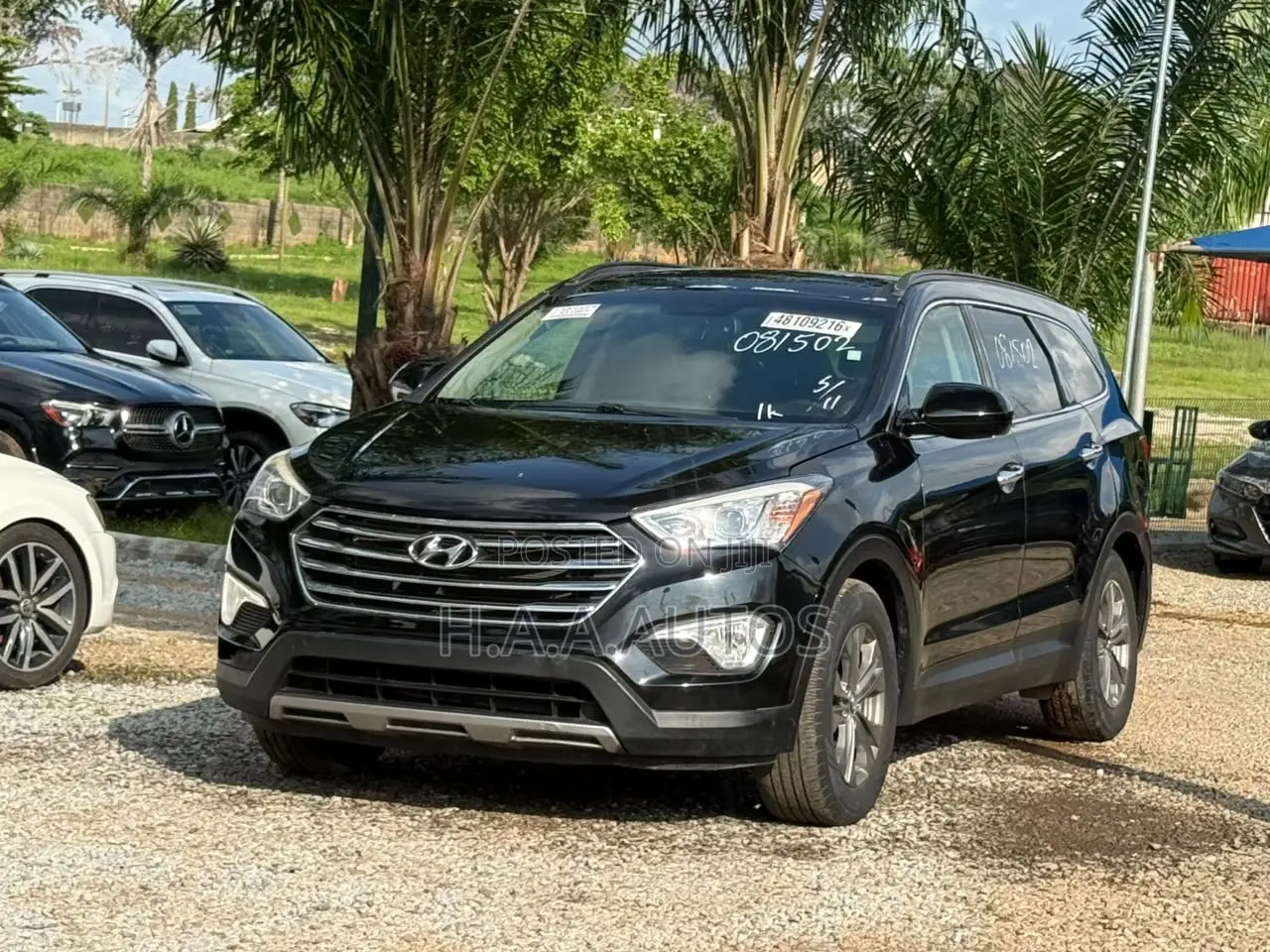 Hyundai Santa Fe Limited w/Saddle Interior 4dr SUV AWD (3.3L 6cyl 6A)