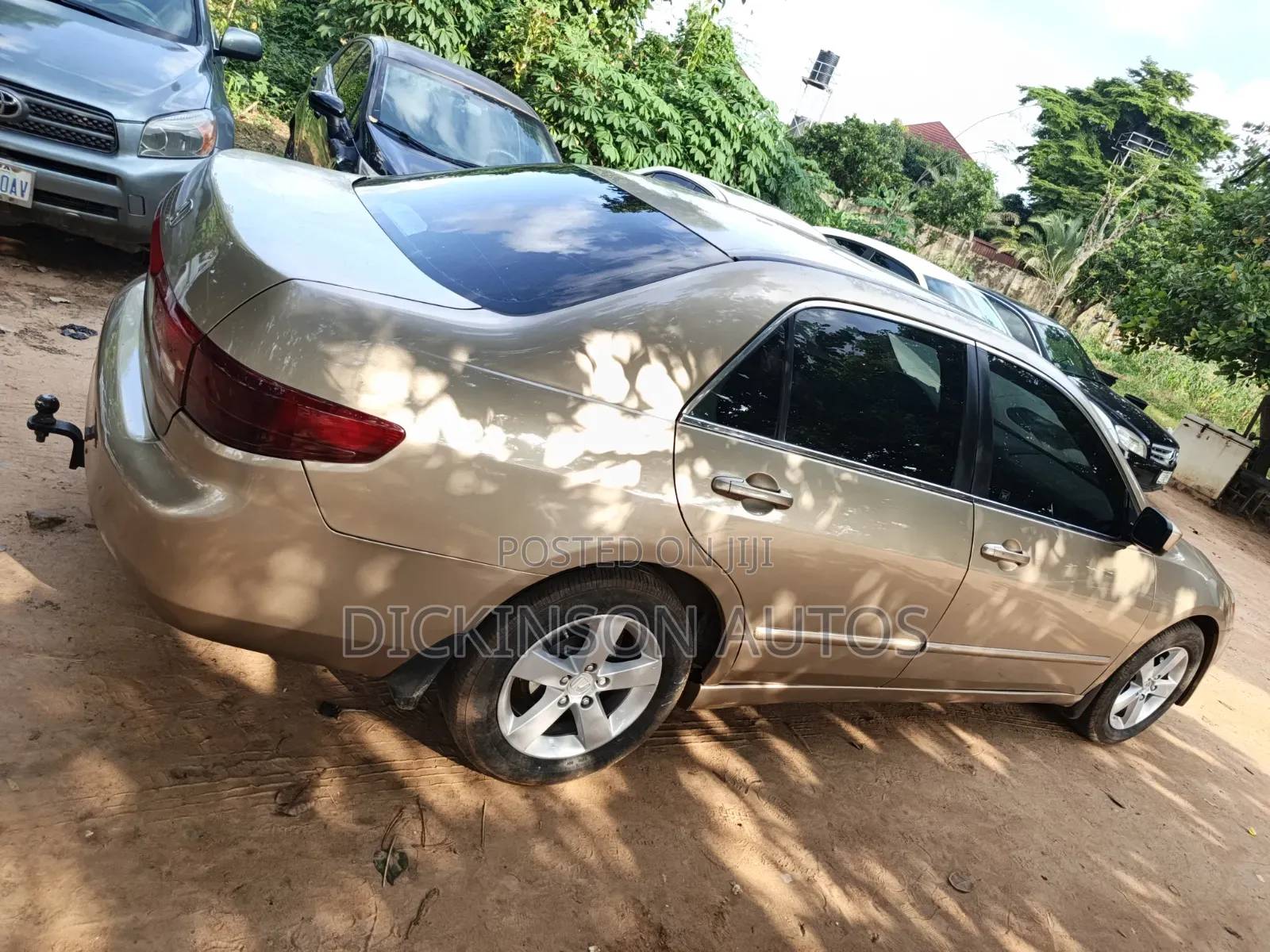 Honda Accord 2004 Gold