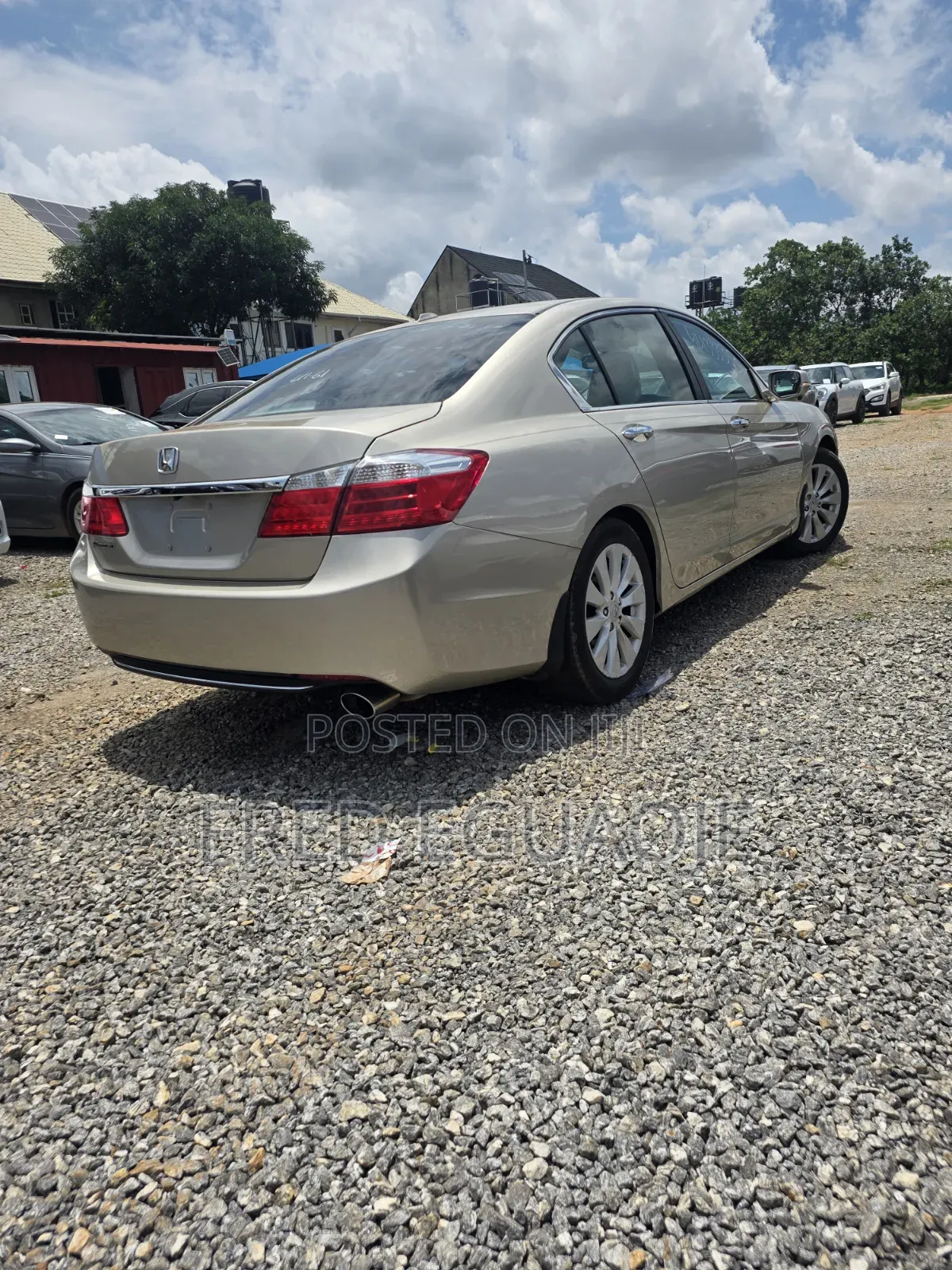 Honda Accord EX-L 4dr Sedan (2.4L 4cyl CVT) 2015 Gold