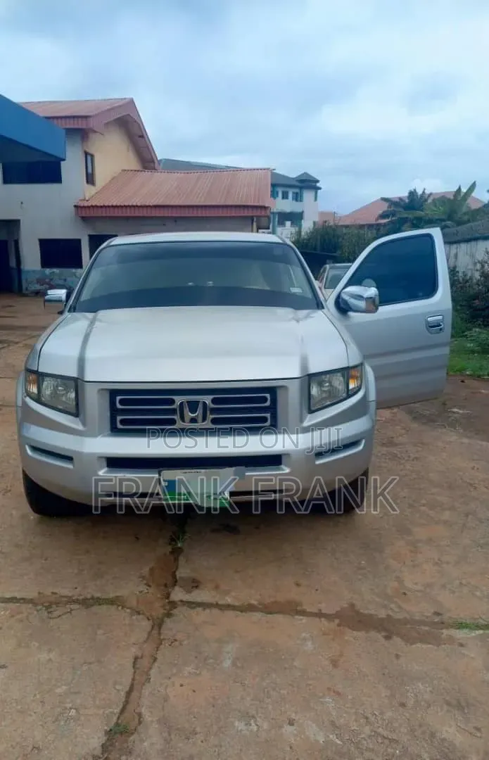 Honda Ridgeline 2010 Silver
