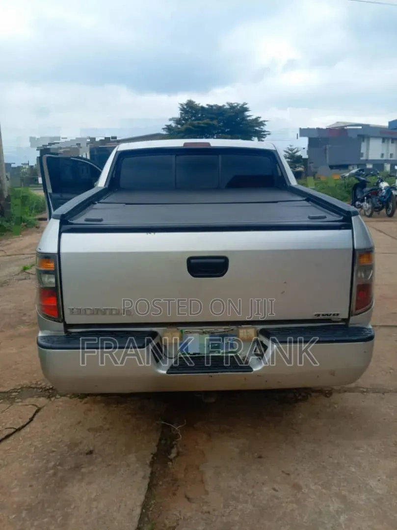 Honda Ridgeline 2010 Silver