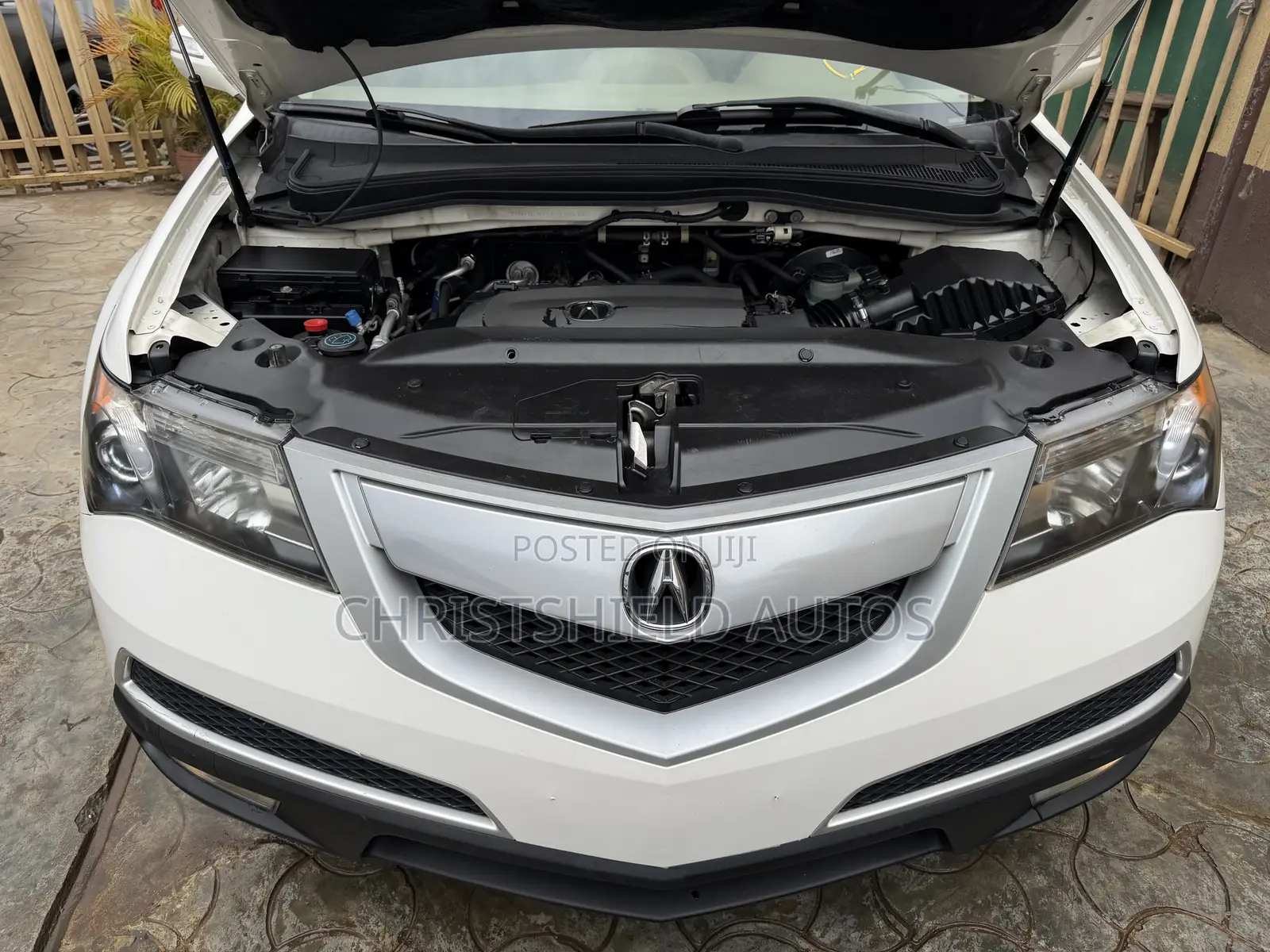 Acura MDX Technology Package SUV AWD (3.7L 6cyl 6A) 2012 White
